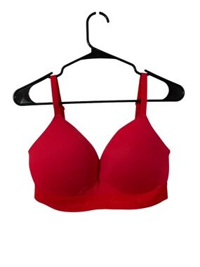 PINK Wear Everywhere Wireless Push Up Bra